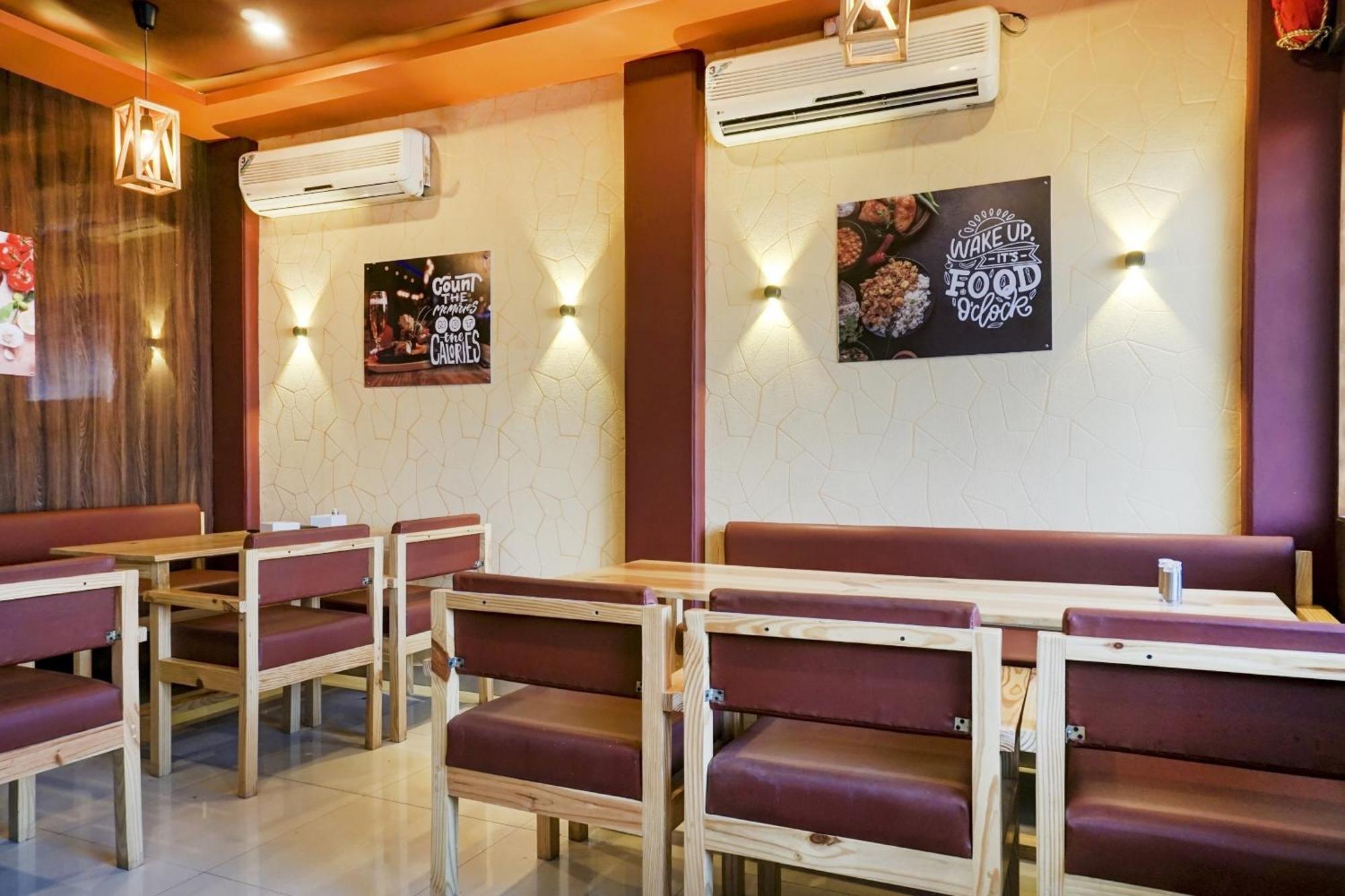 Collection O Shreya Hotel Talegaon Dabhade Exterior photo